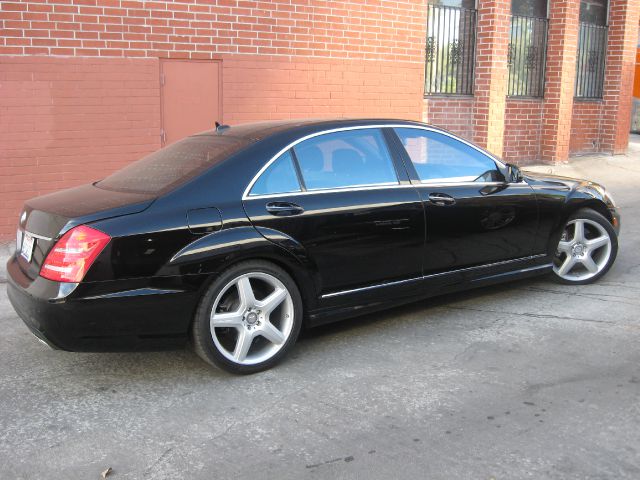 Mercedes-Benz S-Class 2013 photo 4