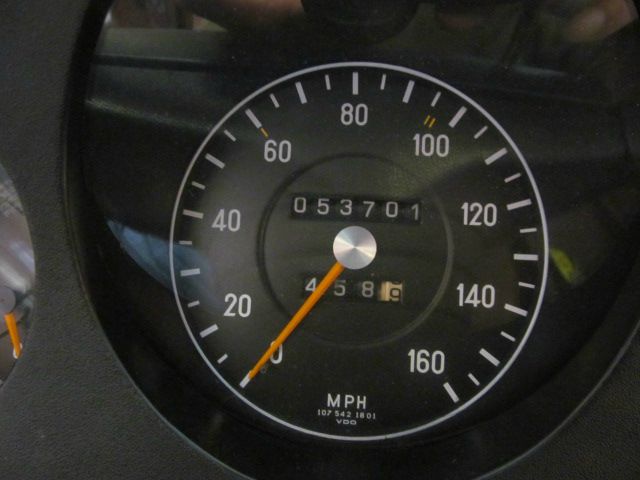 Mercedes-Benz SL-Class 1976 photo 11