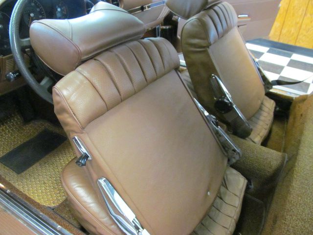 Mercedes-Benz SL-Class 1976 photo 9