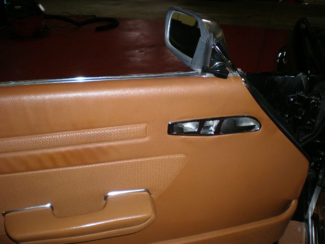 Mercedes-Benz SL-Class 1976 photo 16