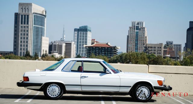 Mercedes-Benz SL-Class 1979 photo 1