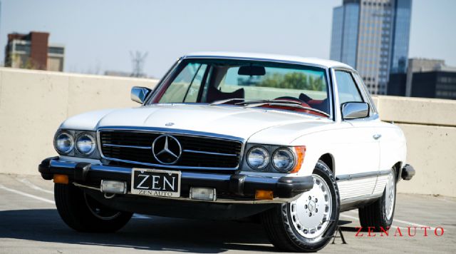 Mercedes-Benz SL-Class 1979 photo 2