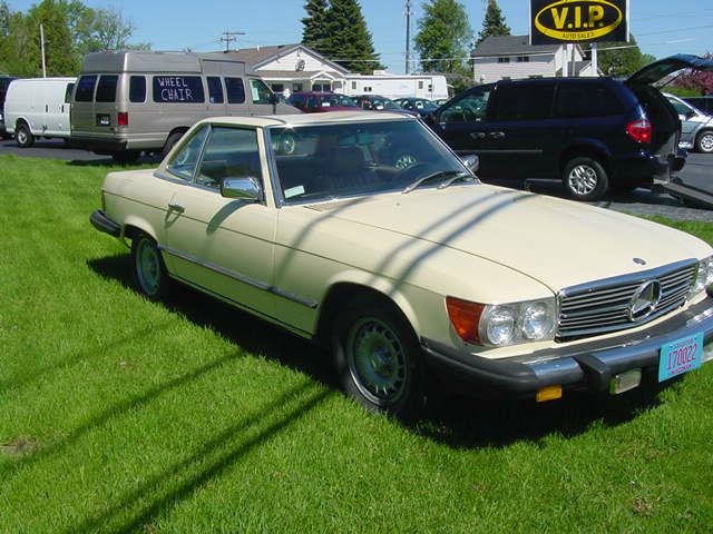 Mercedes-Benz SL-Class Laramie - XLT Convertible