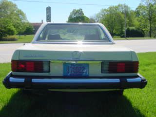 Mercedes-Benz SL-Class 1980 photo 13