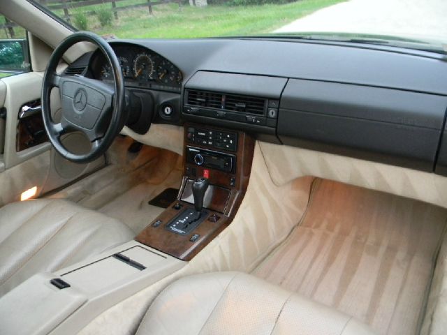 Mercedes-Benz SL-Class 1995 photo 4