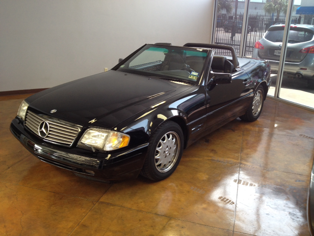 Mercedes-Benz SL-Class 1996 photo 3