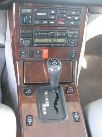 Mercedes-Benz SL-Class 1996 photo 4