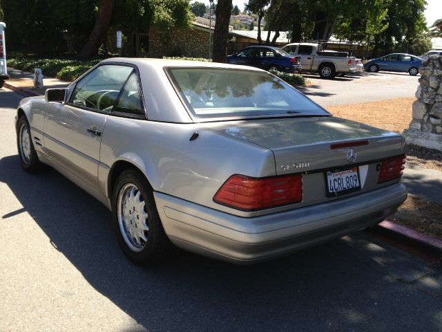 Mercedes-Benz SL-Class 1998 photo 3