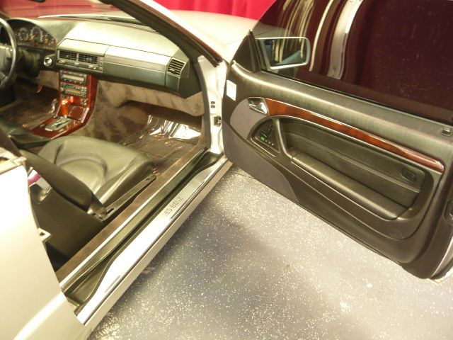 Mercedes-Benz SL-Class 1998 photo 25
