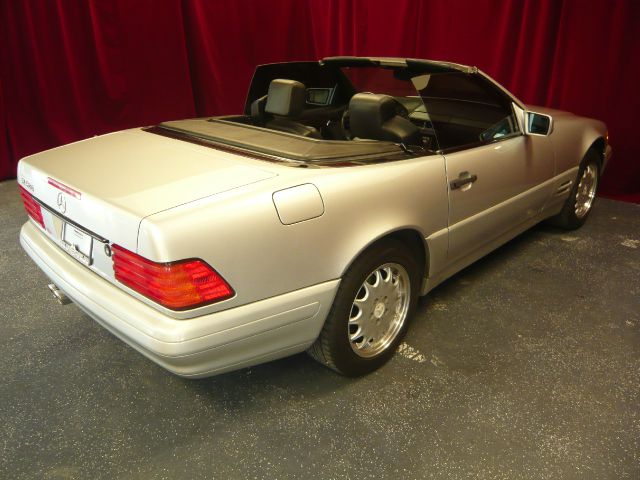 Mercedes-Benz SL-Class 1998 photo 9