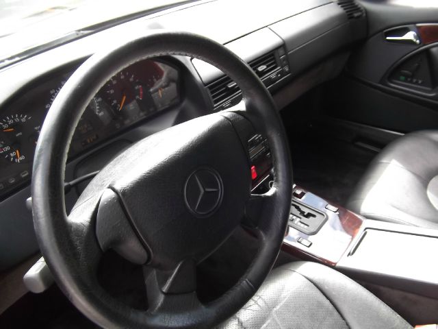 Mercedes-Benz SL-Class 1998 photo 2