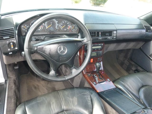 Mercedes-Benz SL-Class 1999 photo 0