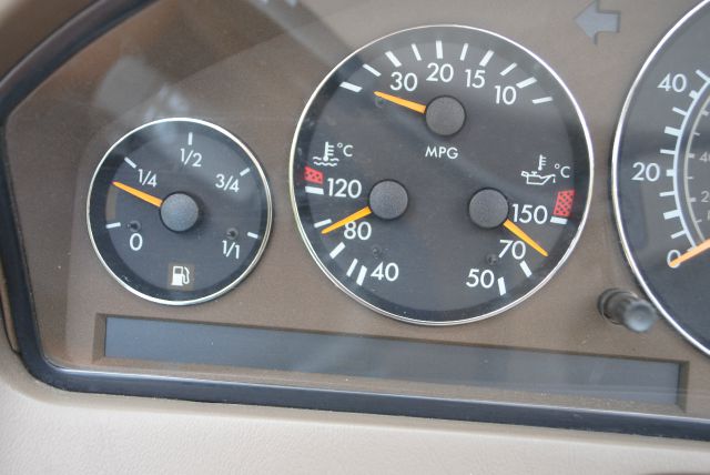 Mercedes-Benz SL-Class 1999 photo 10