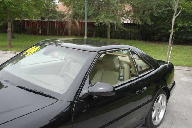 Mercedes-Benz SL-Class 1999 photo 20