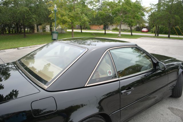 Mercedes-Benz SL-Class 1999 photo 21