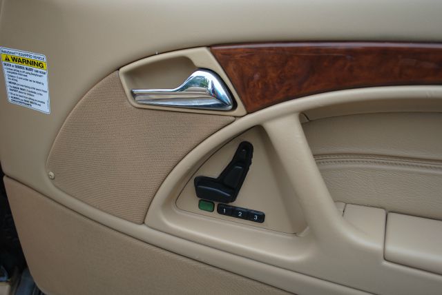 Mercedes-Benz SL-Class 1999 photo 34