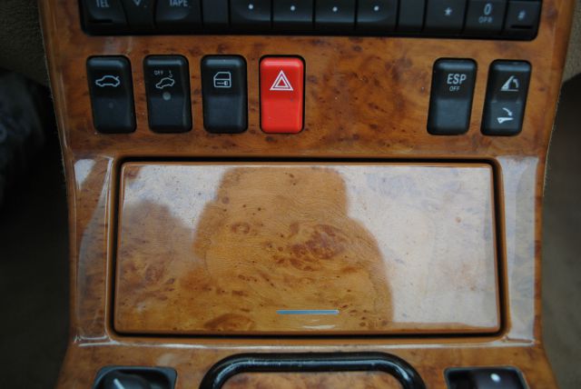 Mercedes-Benz SL-Class 1999 photo 60