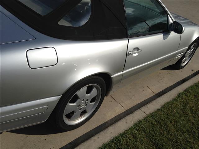 Mercedes-Benz SL-Class 2000 photo 2