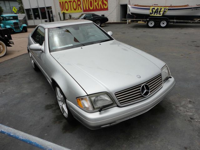 Mercedes-Benz SL-Class 2000 photo 2