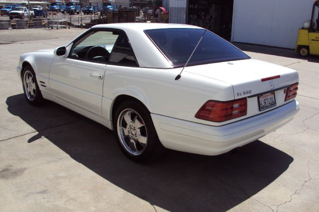 Mercedes-Benz SL-Class 2000 photo 4