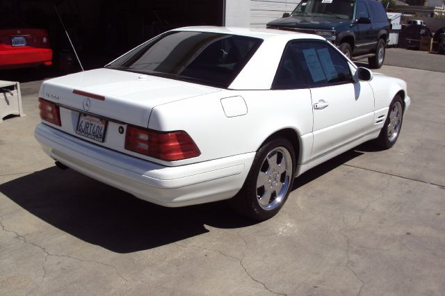 Mercedes-Benz SL-Class 2000 photo 7