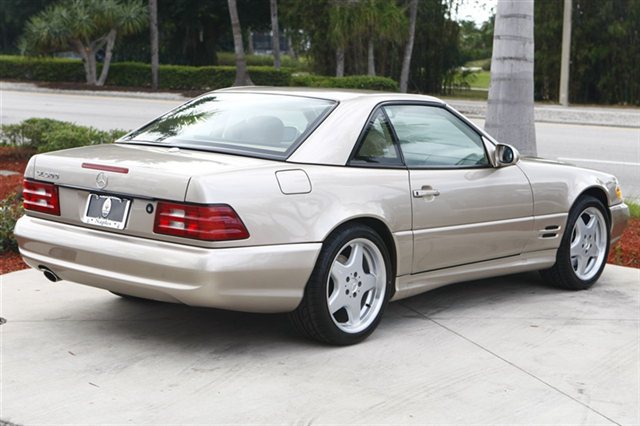Mercedes-Benz SL-Class 2001 photo 5