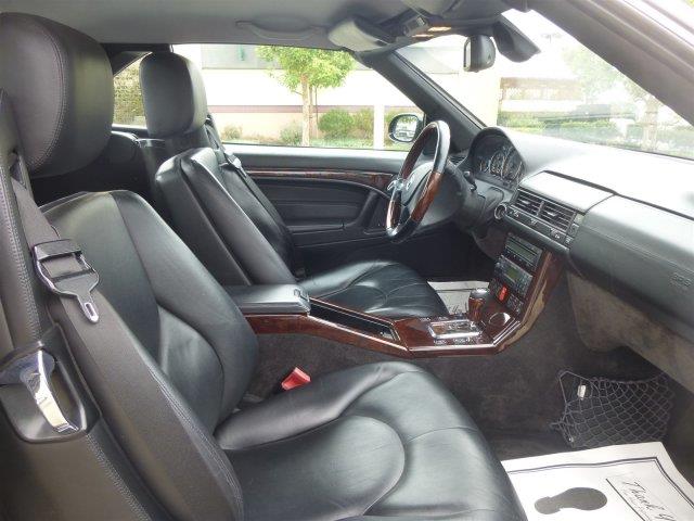 Mercedes-Benz SL-Class 2001 photo 5