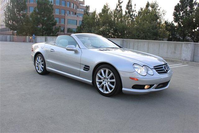 Mercedes-Benz SL-Class 2WD Styleside XLT Convertible