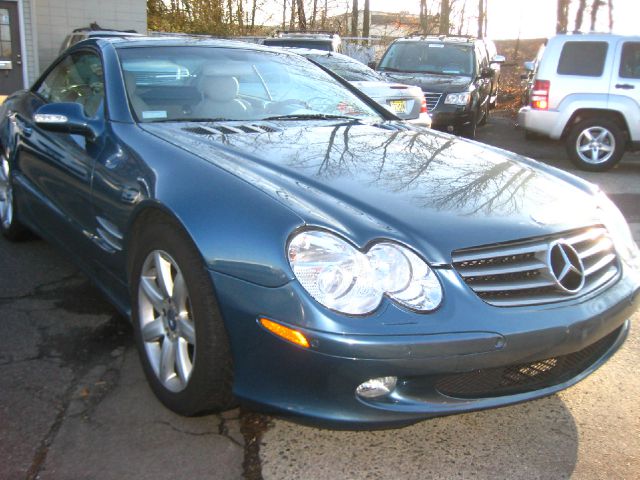 Mercedes-Benz SL-Class 2003 photo 3