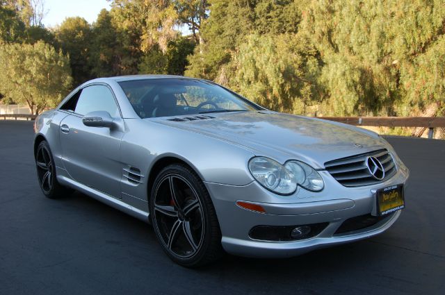 Mercedes-Benz SL-Class 2003 photo 3