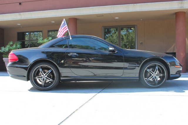 Mercedes-Benz SL-Class 2004 photo 1