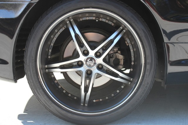 Mercedes-Benz SL-Class 2004 photo 2