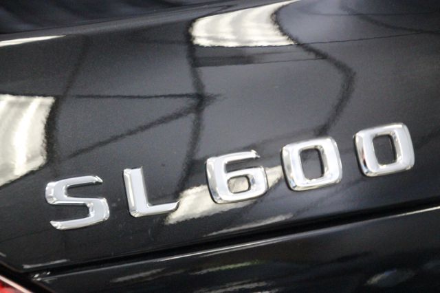 Mercedes-Benz SL-Class 2004 photo 1