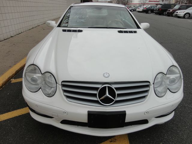 Mercedes-Benz SL-Class 2004 photo 4