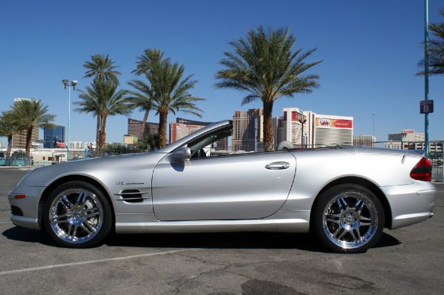 Mercedes-Benz SL-Class 2004 photo 1