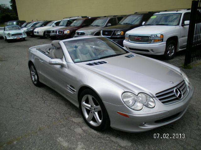 Mercedes-Benz SL-Class 2004 photo 4