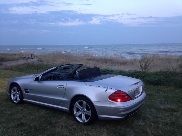 Mercedes-Benz SL-Class 2005 photo 3