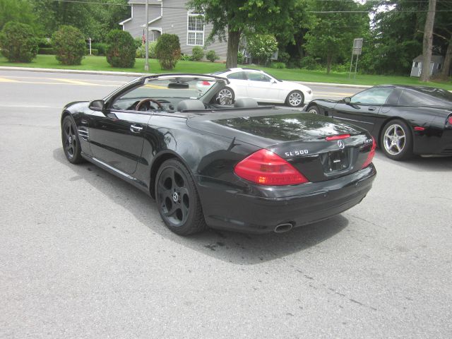 Mercedes-Benz SL-Class 2005 photo 3