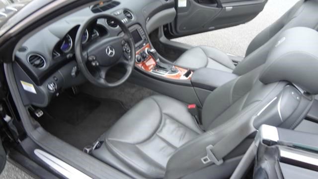 Mercedes-Benz SL-Class 2005 photo 2