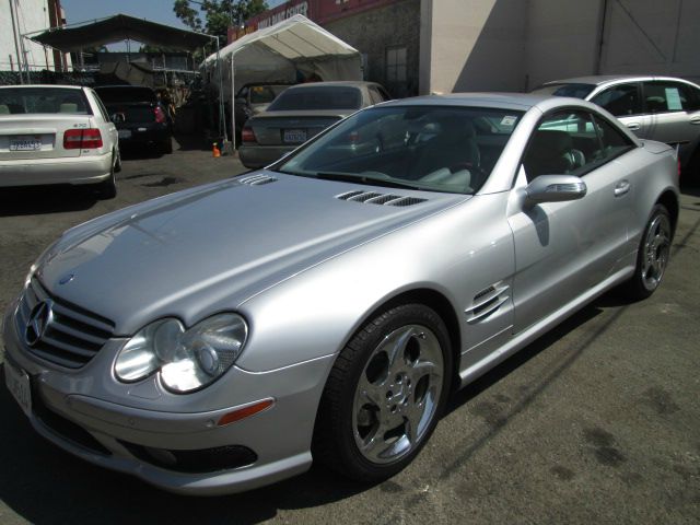 Mercedes-Benz SL-Class 2005 photo 3