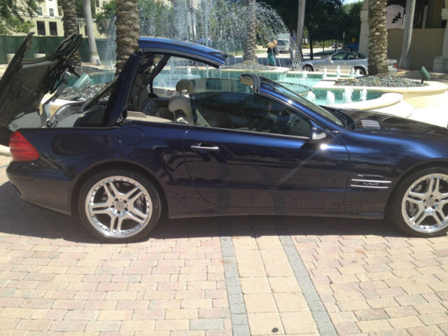 Mercedes-Benz SL-Class 2006 photo 3