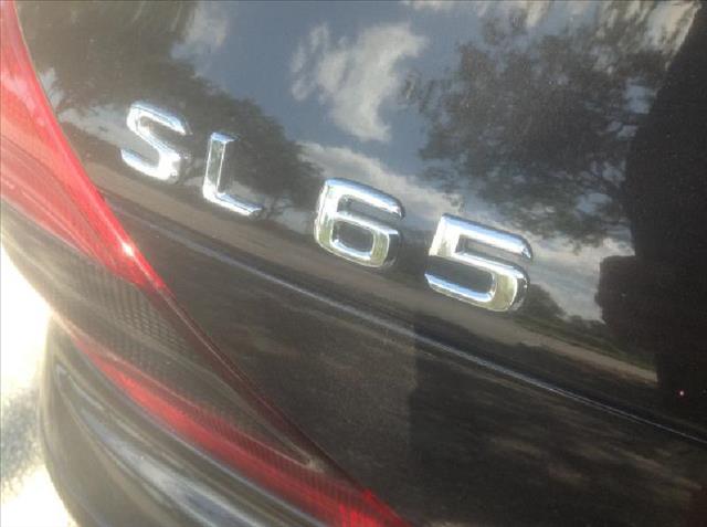 Mercedes-Benz SL-Class 2006 photo 21