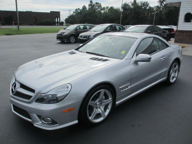 Mercedes-Benz SL-Class 2009 photo 2