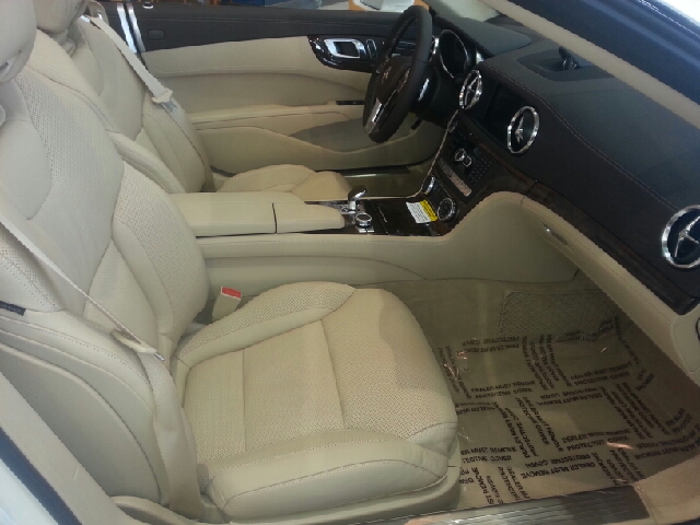 Mercedes-Benz SL-Class 2013 photo 16