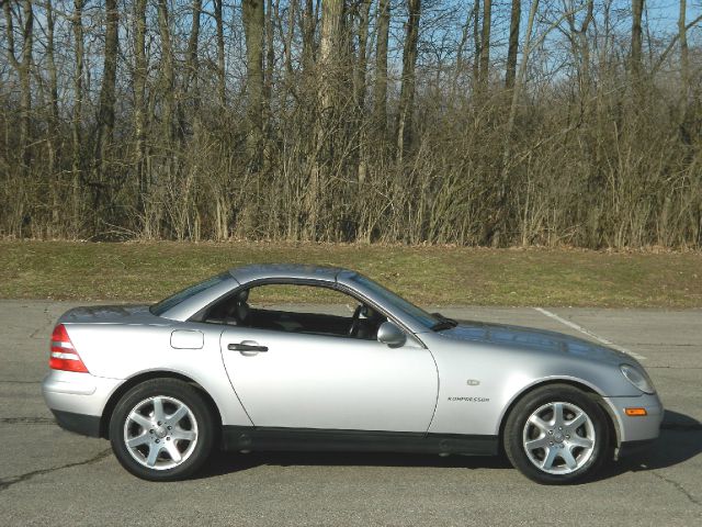 Mercedes-Benz SLK-Class 1998 photo 2