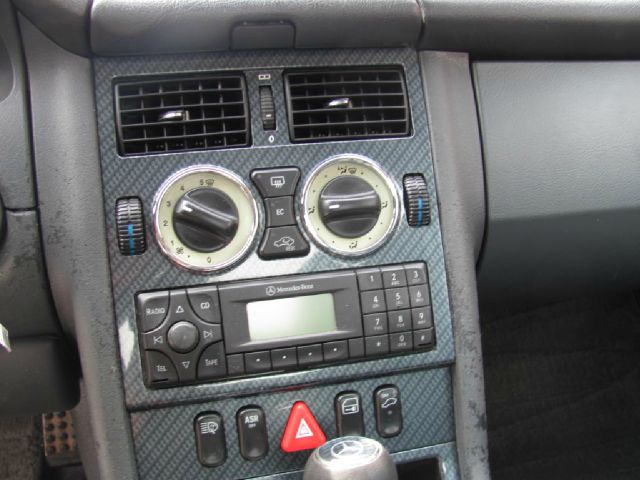 Mercedes-Benz SLK-Class 1999 photo 2