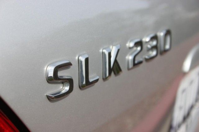Mercedes-Benz SLK-Class Limited 7-passenger Unspecified