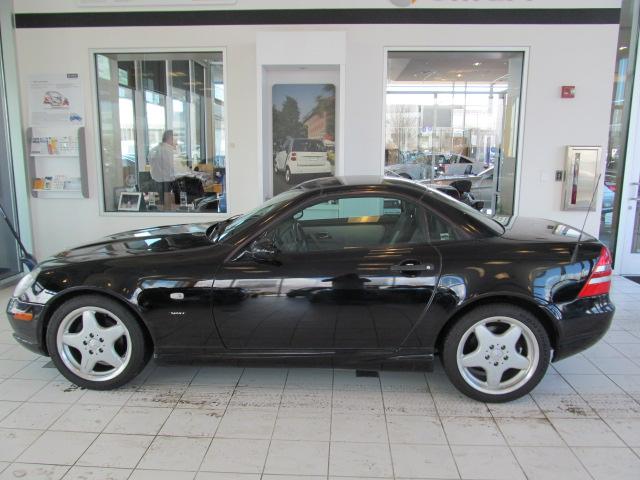 Mercedes-Benz SLK-Class Limited 7-passenger Unspecified