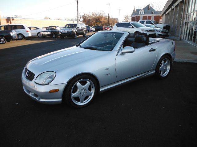 Mercedes-Benz SLK-Class 2000 photo 2