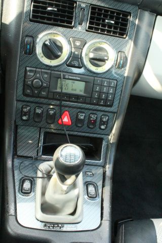 Mercedes-Benz SLK-Class 2000 photo 12